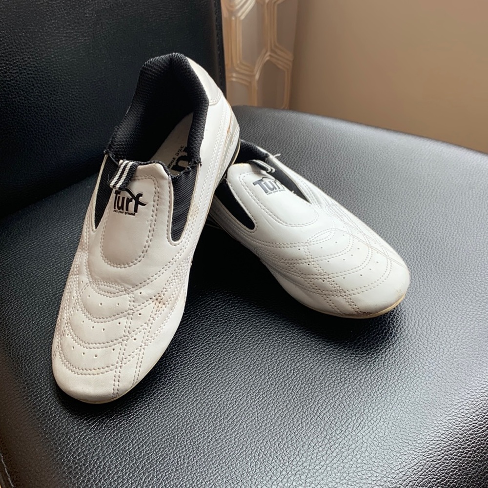 Kids Turf Shoes